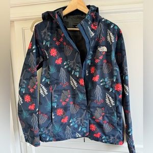 North face water repellent windbreaker